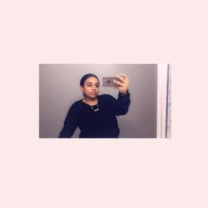 Meet your Posher, Leslie